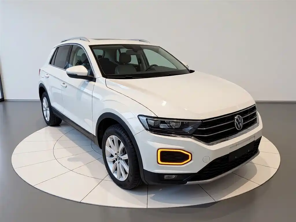Volkswagen T-Roc 2023 — фото 22