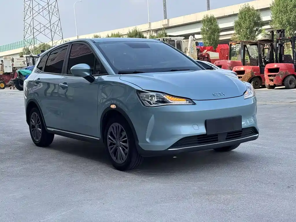 Neta V 2023