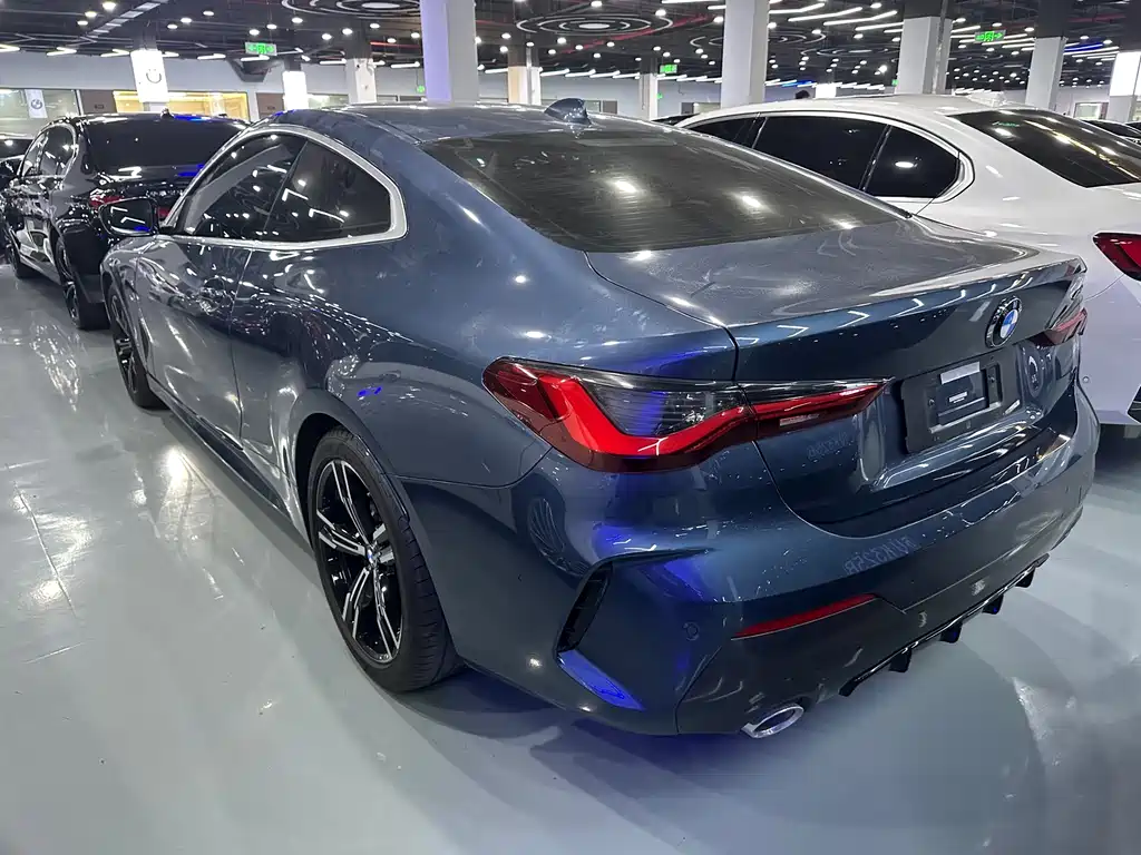 BMW 4 Series 2022 — фото 16