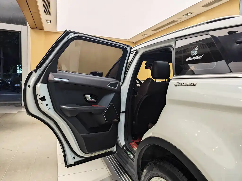 Landwind X7 2015 — фото 20
