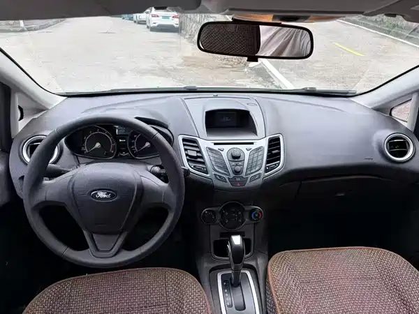 Ford Fiesta 2014