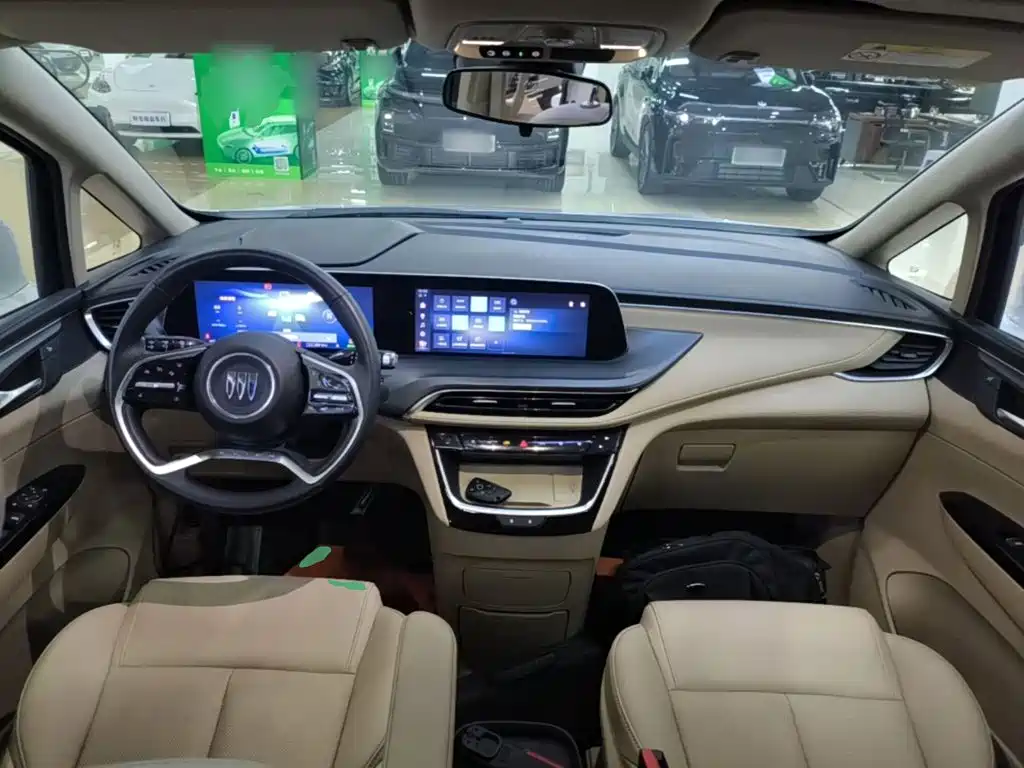 Buick GL8 New Energy 2025 — фото 10