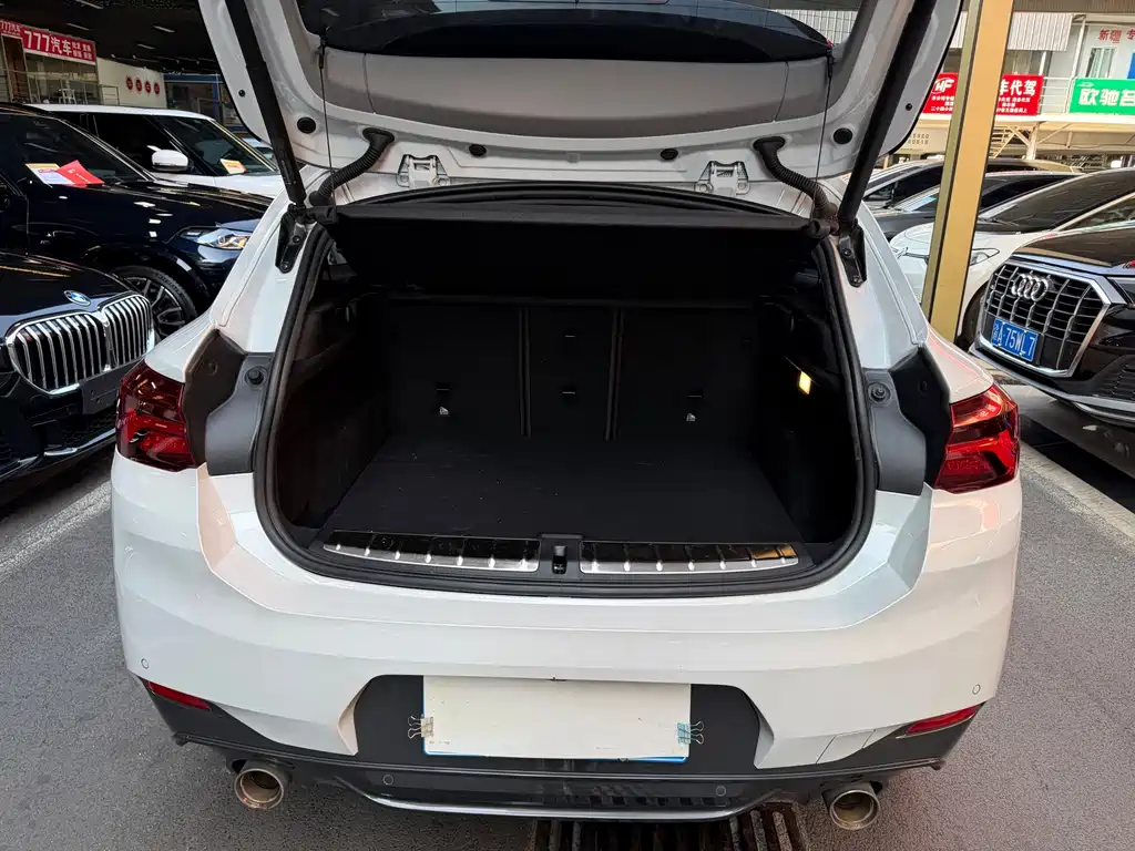 BMW X2 2022 — фото 19