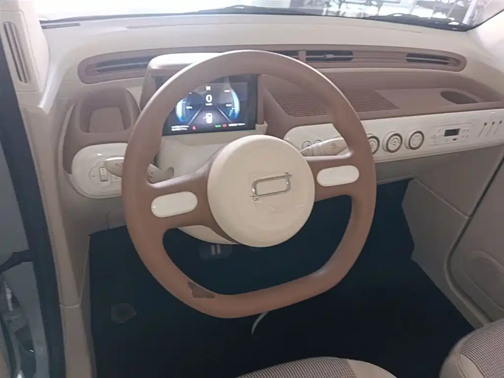 Bestune Pony 2026 — фото 11