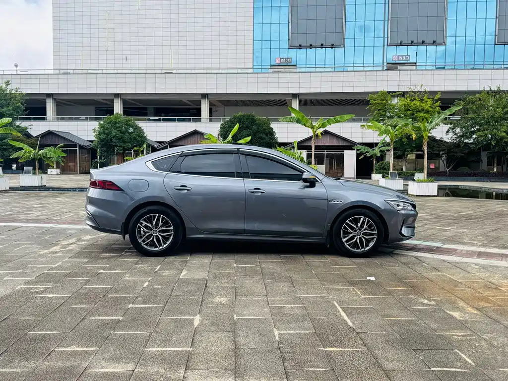 BYD Qin PLUS 2023