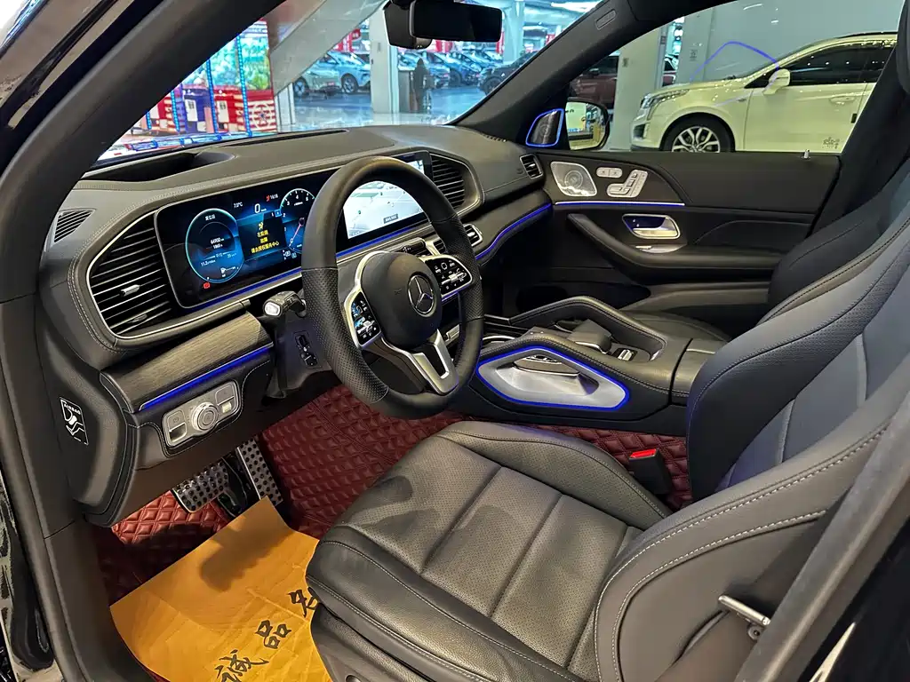 Mercedes-Benz GLS 2020 — фото 12