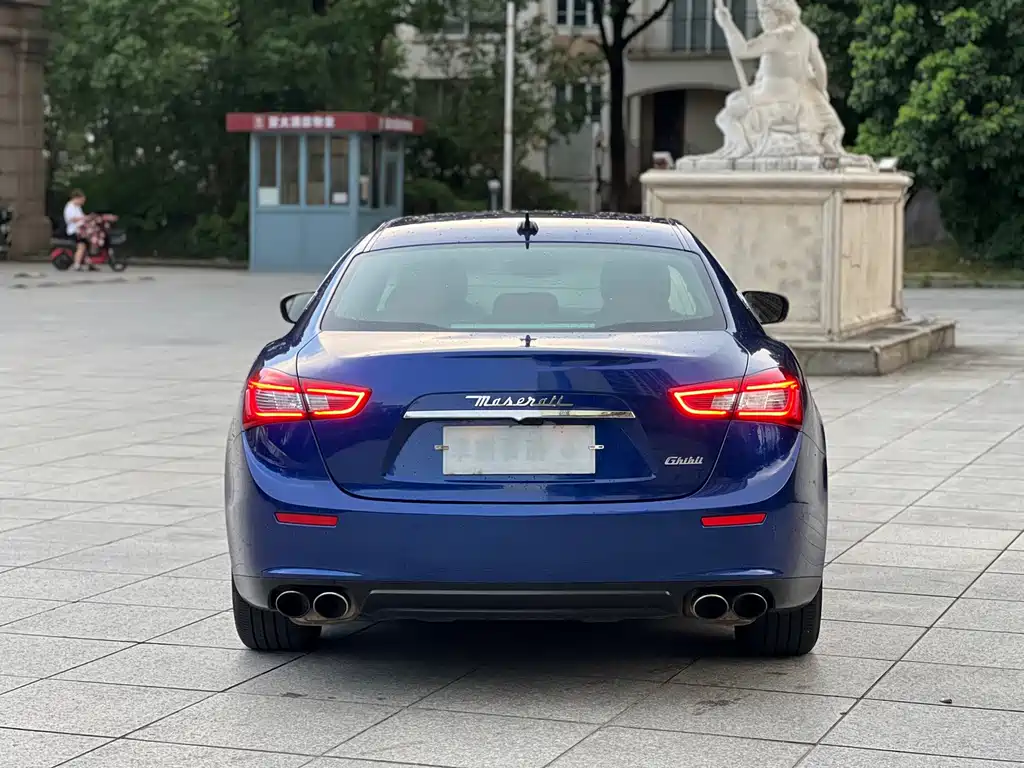 Maserati Ghibli 2017 — фото 9