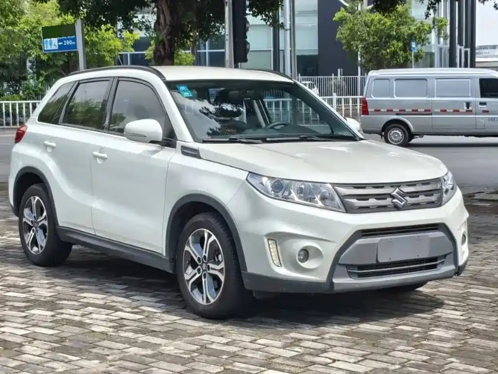 Suzuki Vitara 2016 — фото 3