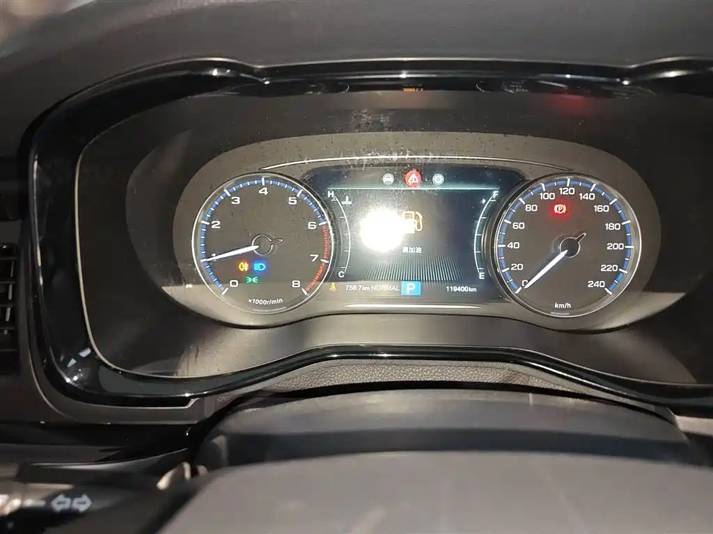 GAC Motor Trumpchi M8 2020 — фото 12