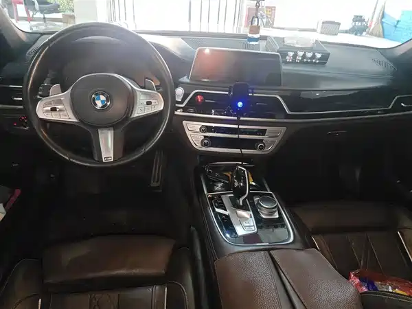 BMW 7 Series 2019