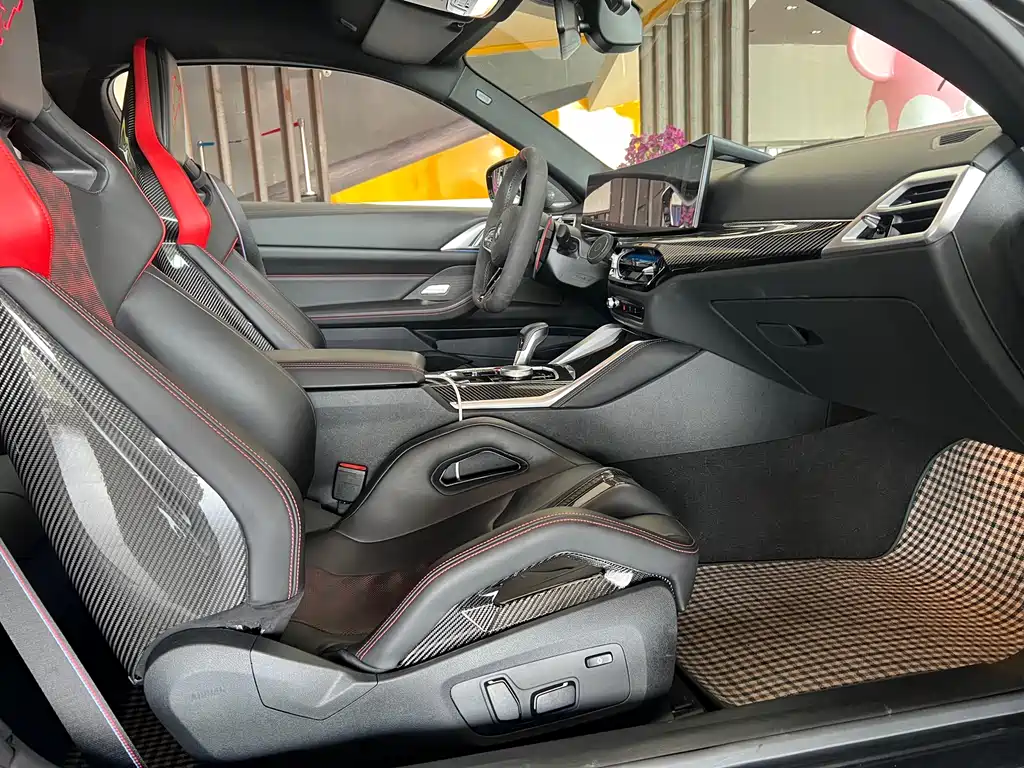 BMW M4 2026 — фото 10