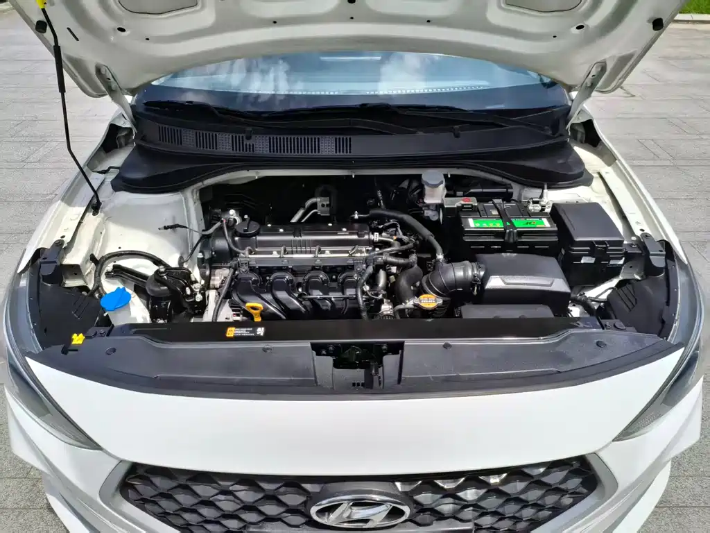 Hyundai Elantra 2021 — фото 20