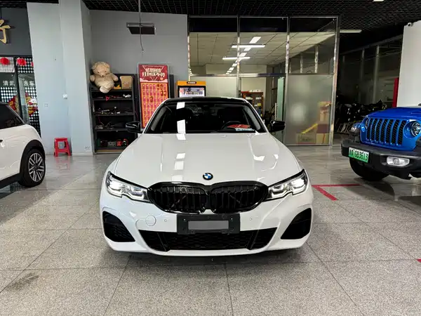 BMW 3 Series 2021