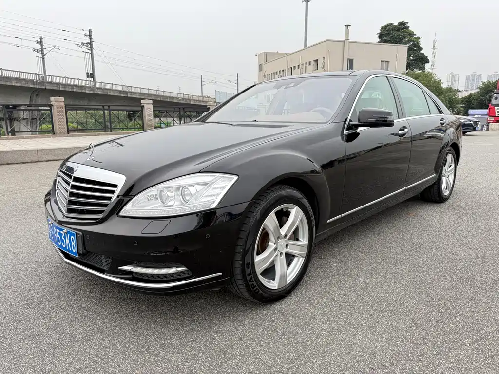 Mercedes-Benz S-Class 2011 — фото 1