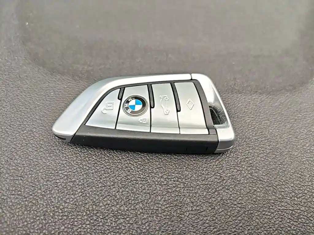 BMW 5 Series 2020 — фото 13