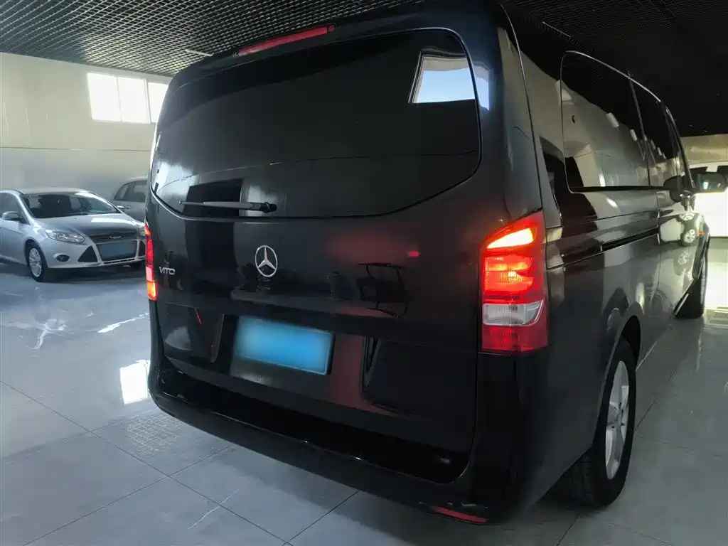 Mercedes-Benz Vito 2018 — фото 4
