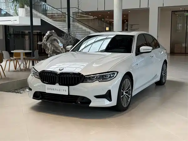 BMW 3 Series 2020