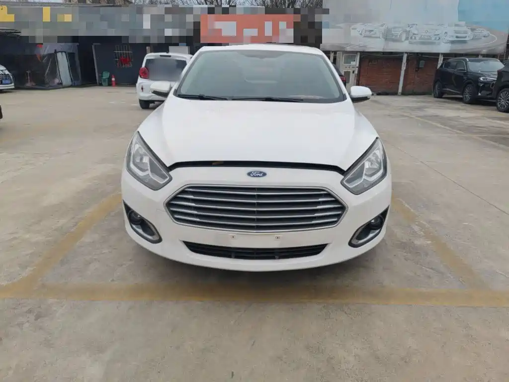 Ford Forrest 2016