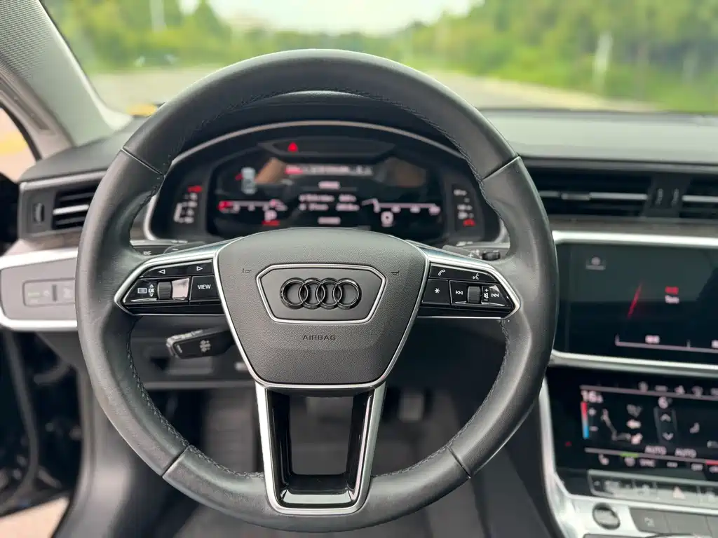Audi A7 2021 — фото 17