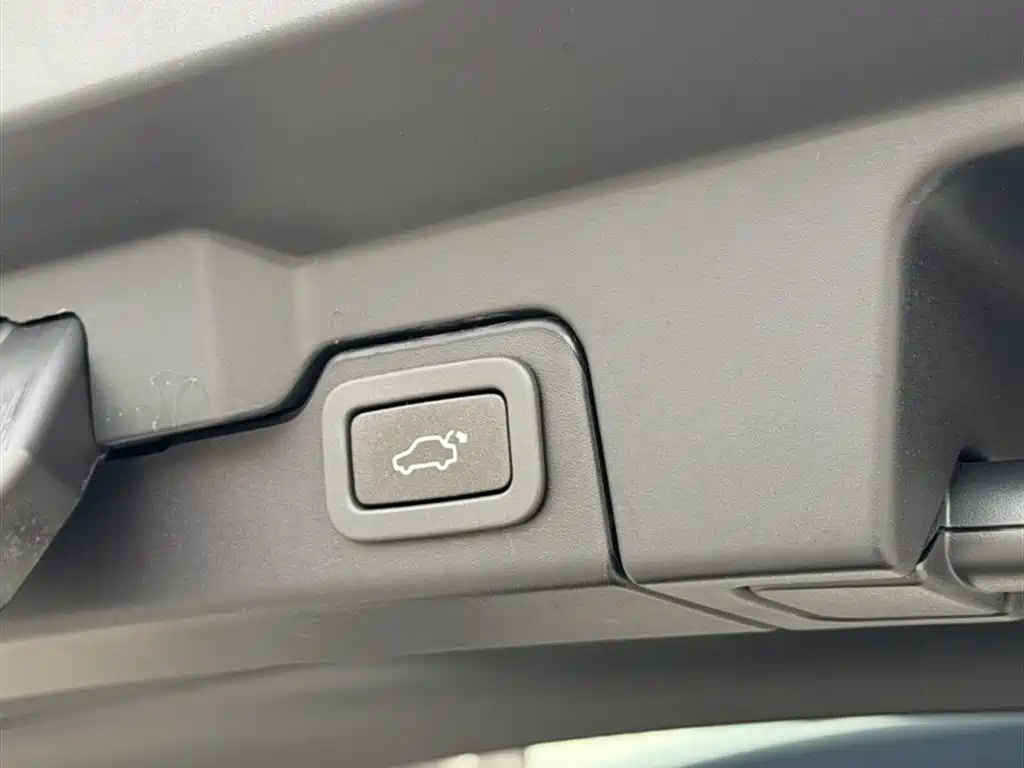 Land Rover Evoque 2016 — фото 13