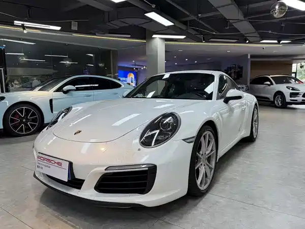 Porsche 911 2018