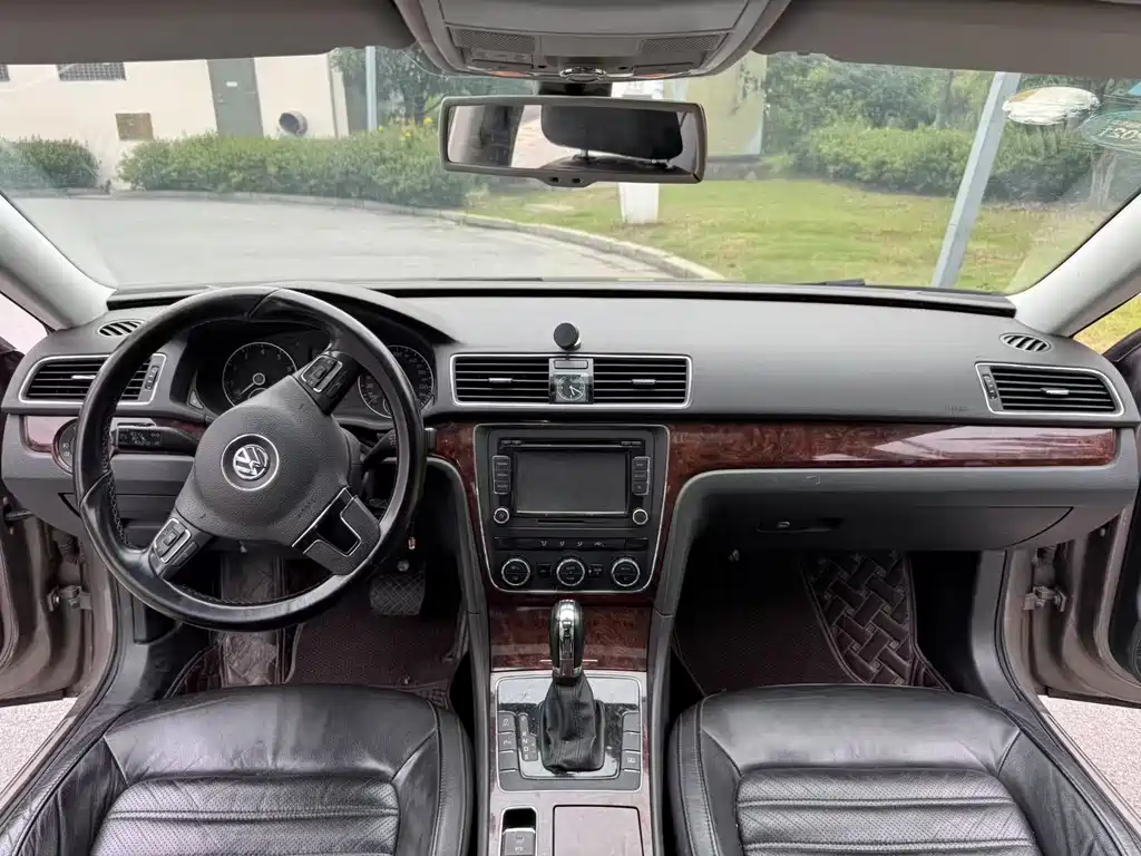 Volkswagen Passat 2014
