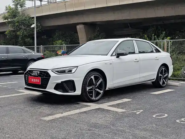 Audi A4L 2025