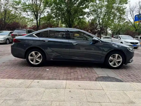 Buick Regal 2019
