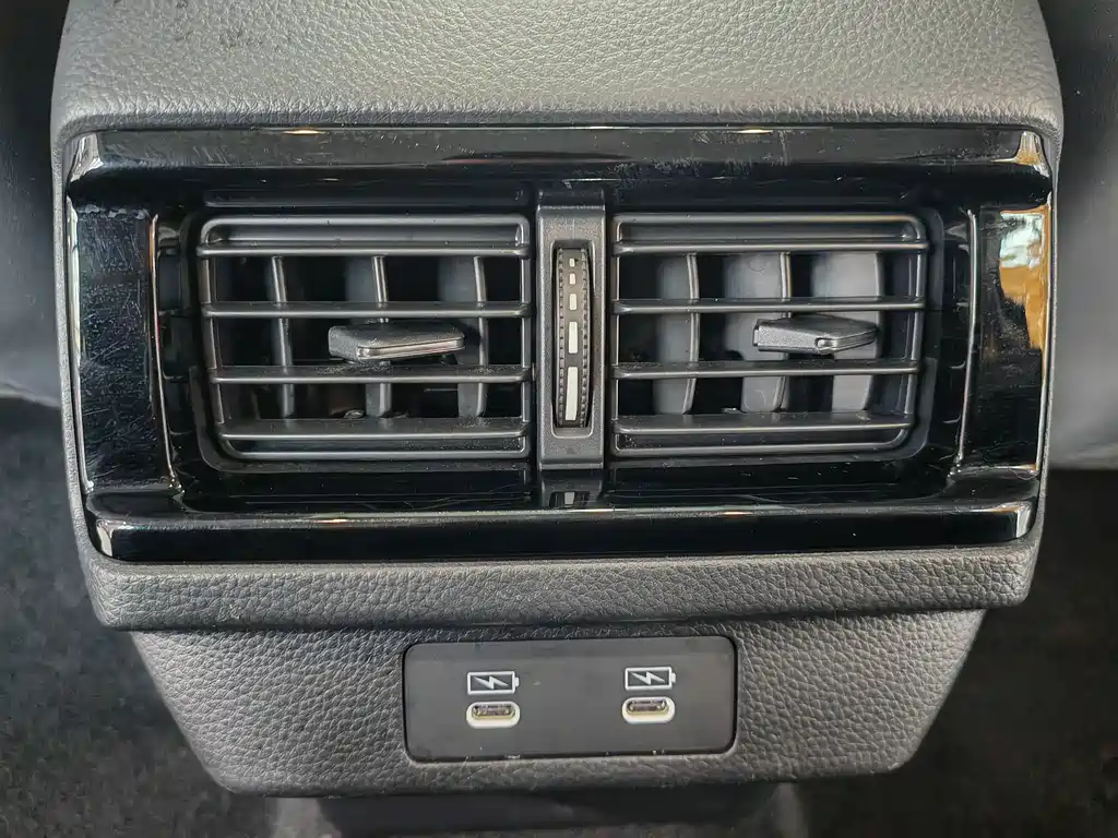 Honda Accord 2023 — фото 12