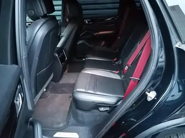 Porsche Cayenne New Energy 2023