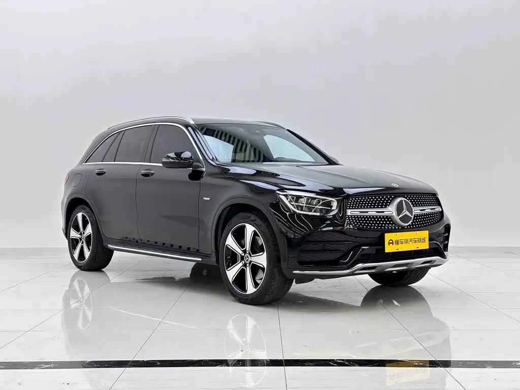 Mercedes-Benz GLC 2022 — фото 3