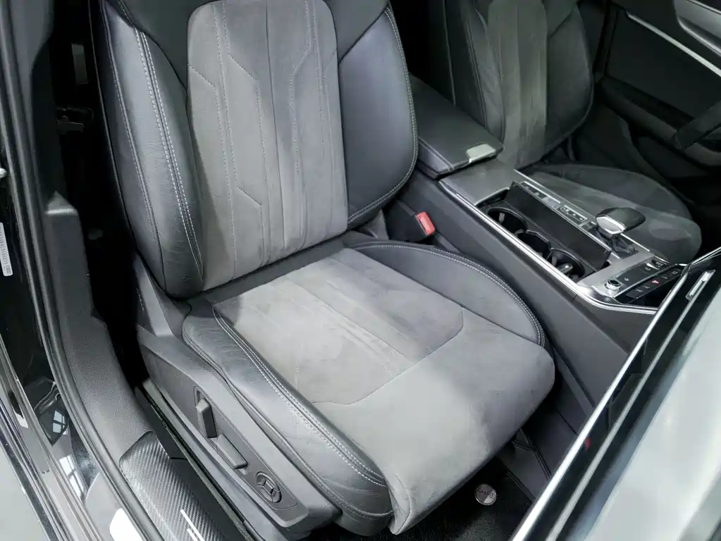 Audi A6L 2021 — фото 14