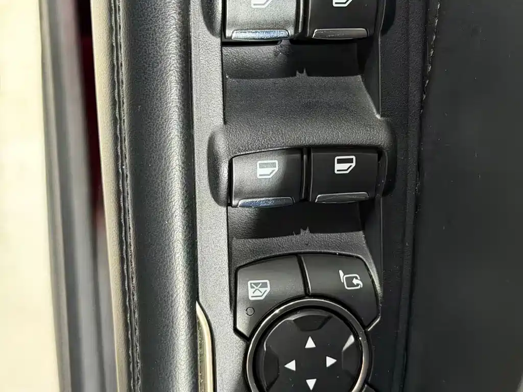Lincoln MKC 2015 — фото 6