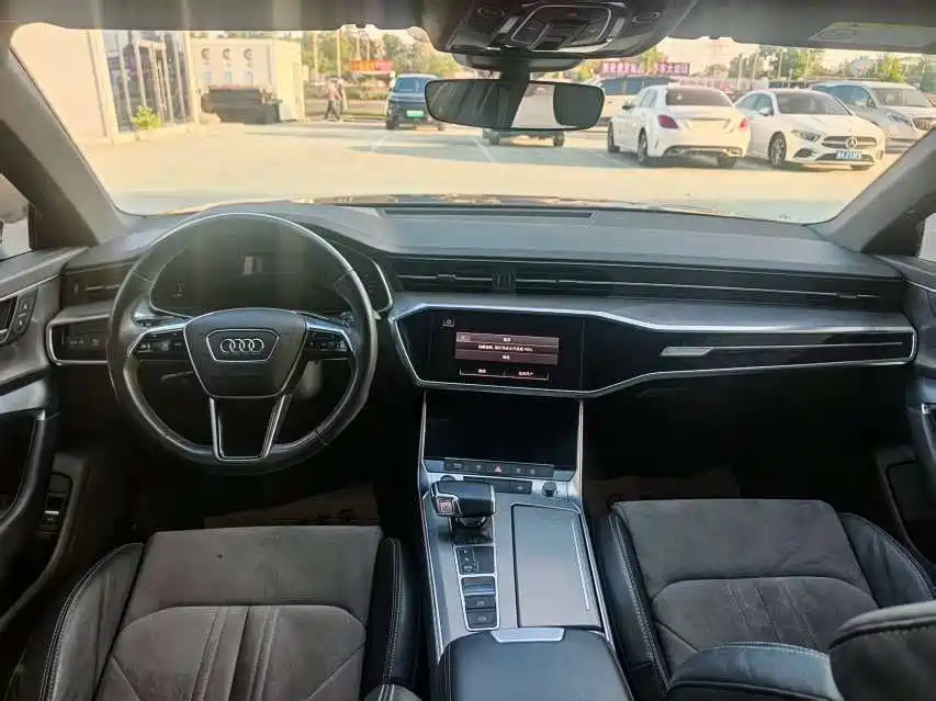 Audi A6L 2021 — фото 5