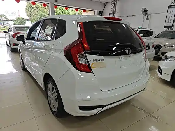 Honda Fit 2018