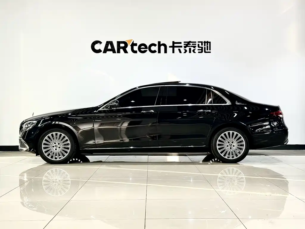 Mercedes-Benz E-Class 2023 — фото 5