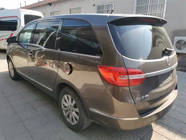 Buick GL8 2017