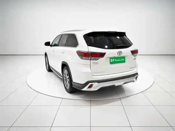 Toyota Highlander 2015