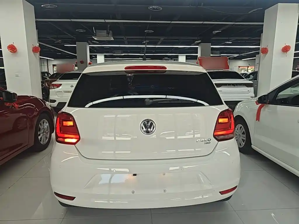 Volkswagen Polo 2016