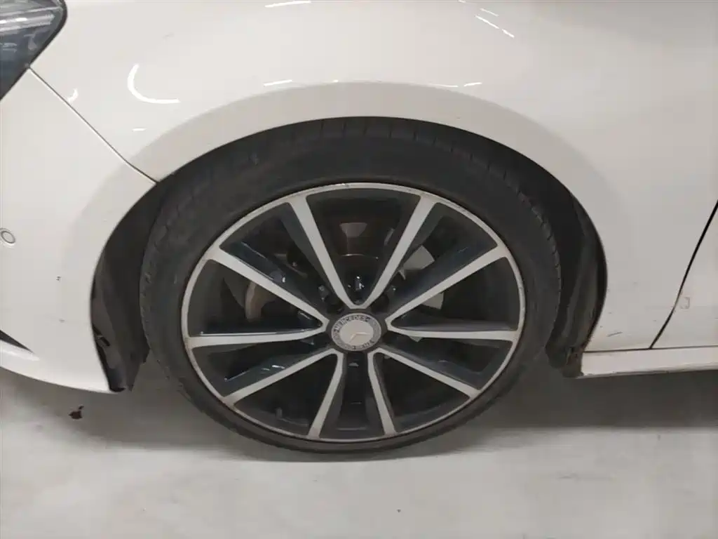 Mercedes-Benz CLA 2016 — фото 23
