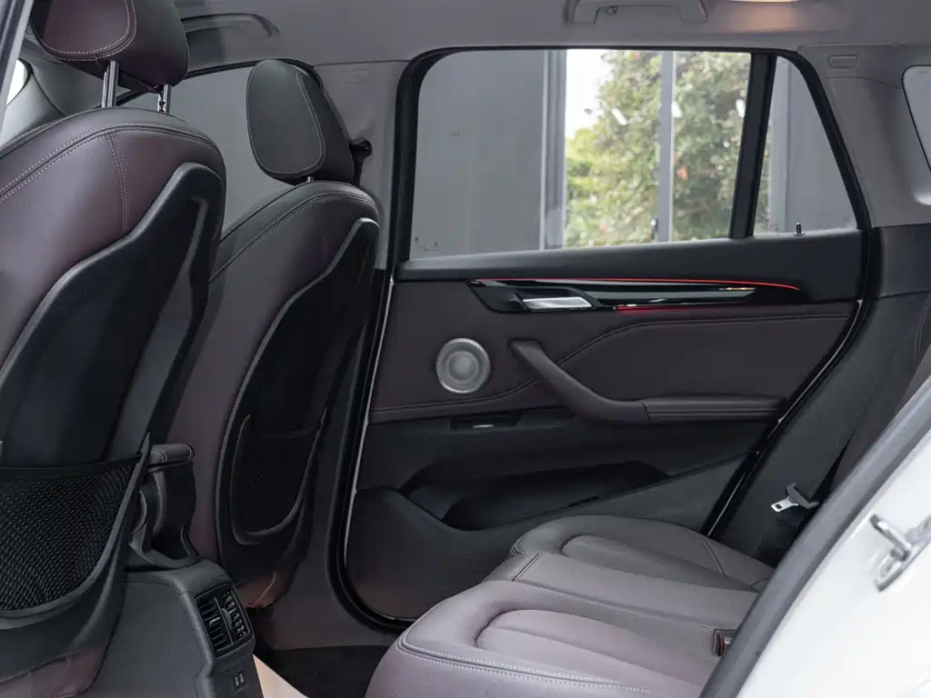 BMW X1 2022 — фото 13