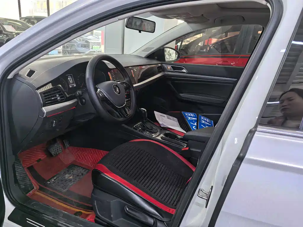 Volkswagen Lavida 2021