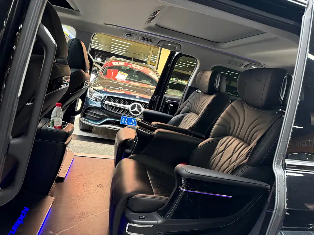 GAC Motor Trumpchi M8 2023 — фото 9