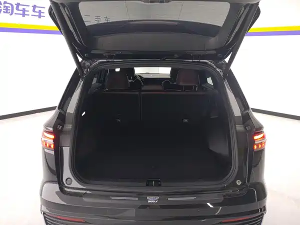 Geely Xingyue L 2022