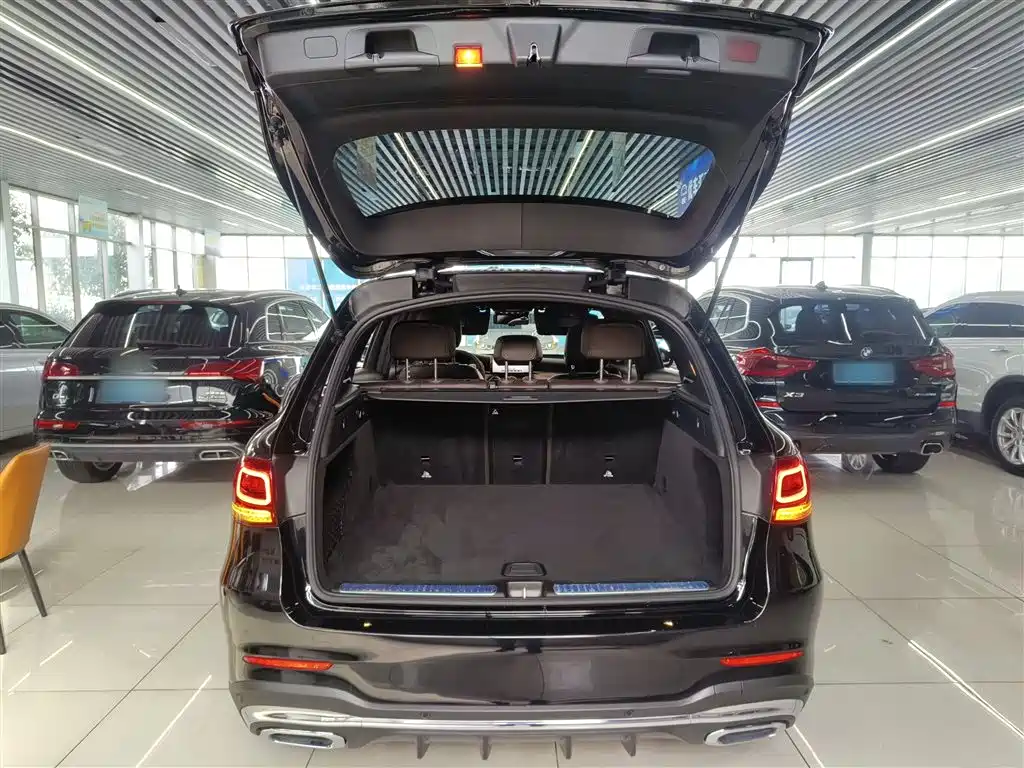 Mercedes-Benz GLC 2021 — фото 18