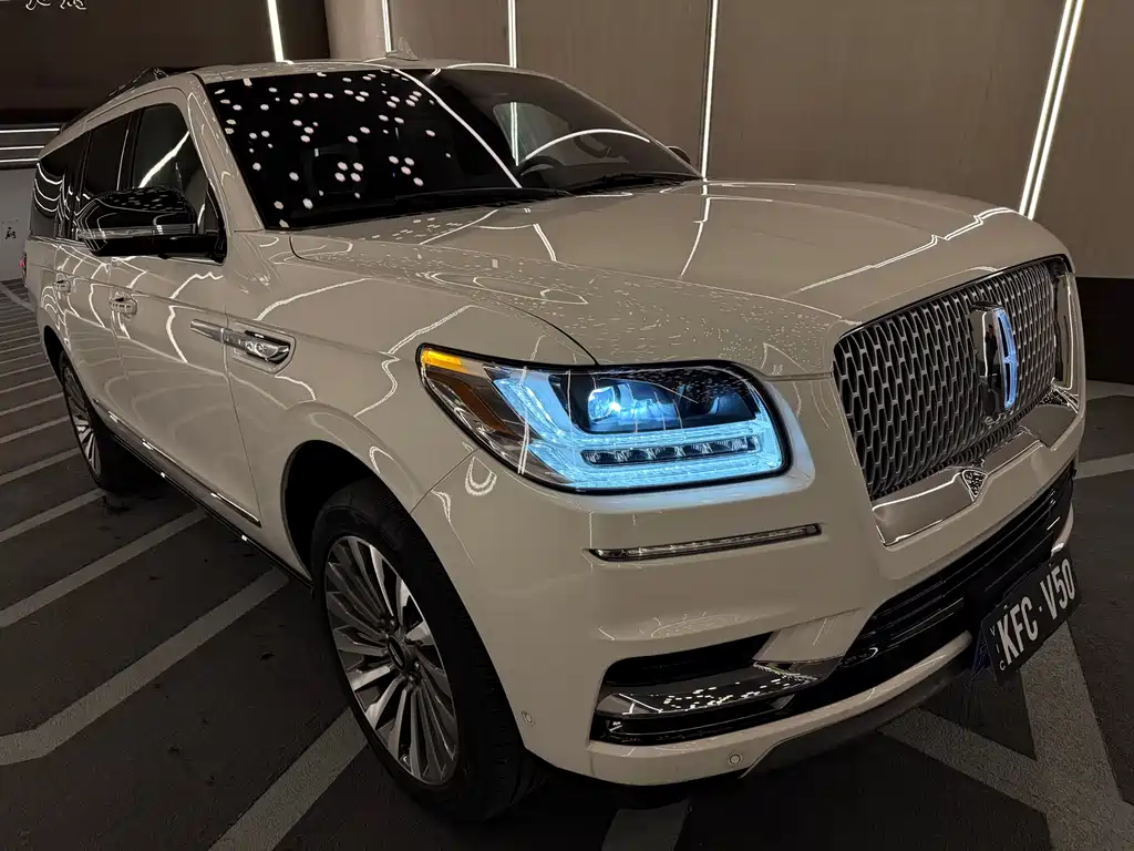 Lincoln Navigator 2021 — фото 4