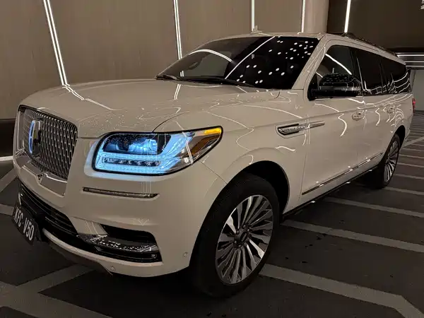 Lincoln Navigator 2020