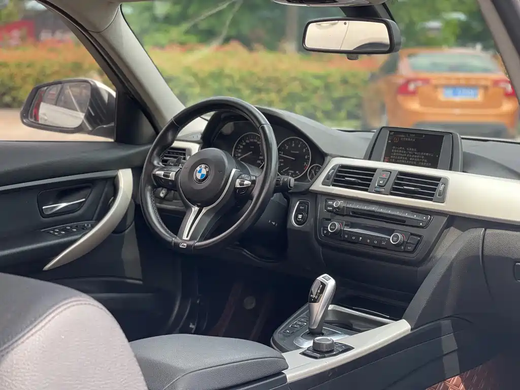 BMW 3 Series 2015
