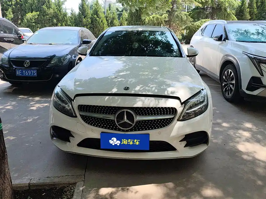 Mercedes-Benz C-Class 2020