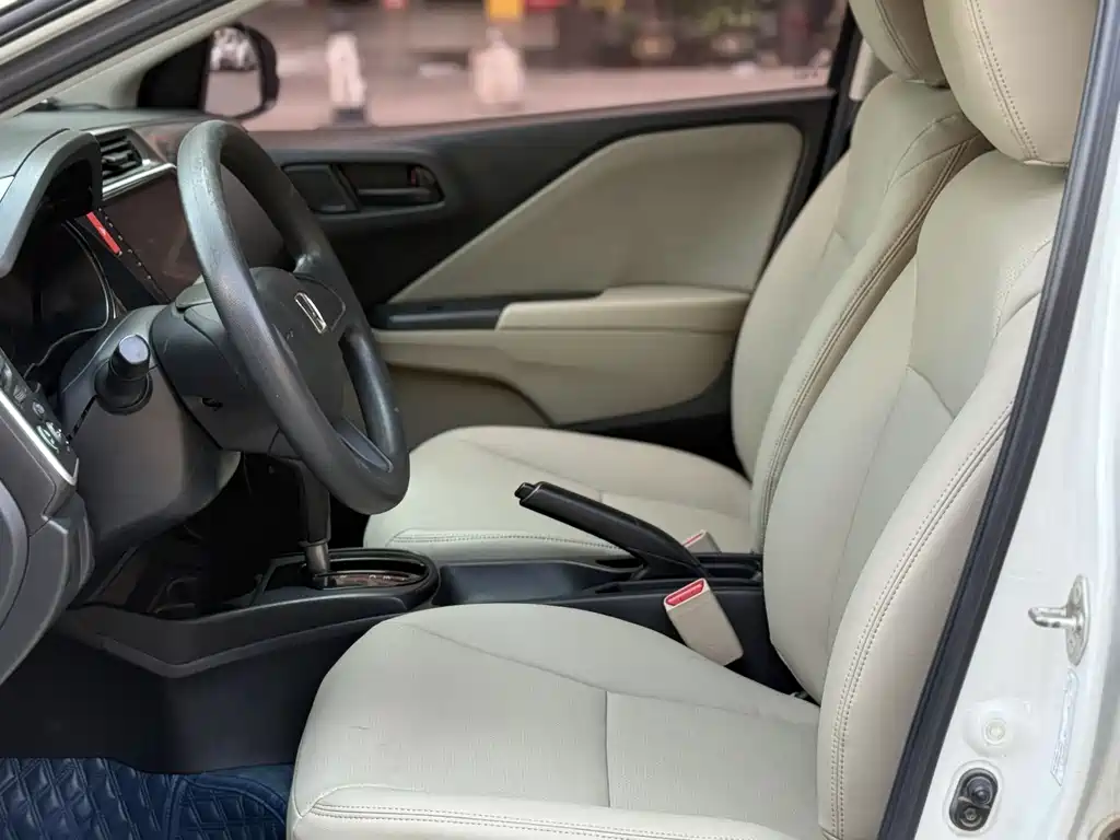 Honda City 2018 — фото 17